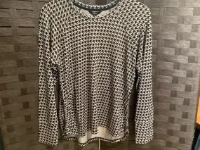 Black and White Houndstooth Pullover by Hatley Chantel