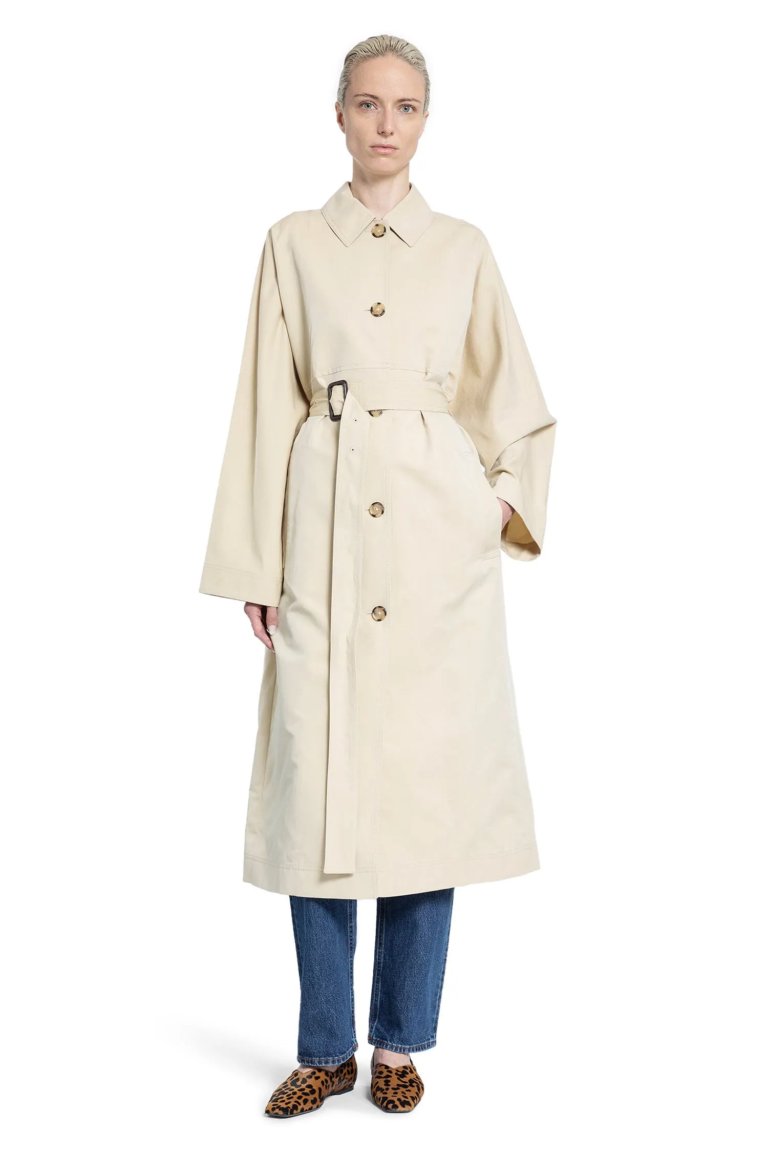 chic toteme coat