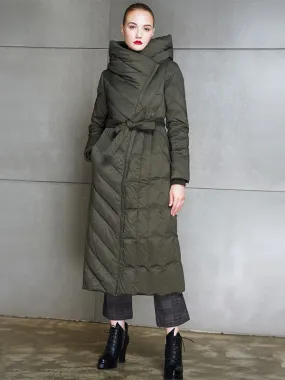 Classic Duck Down Winter Coat for Women - Warm Outerwear