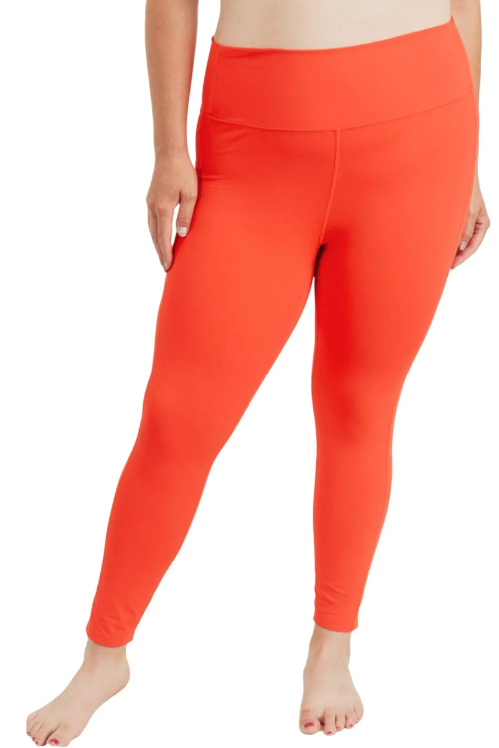 Essential High Waisted Leggings with Laser Cut Design in Plus Size - Mono B