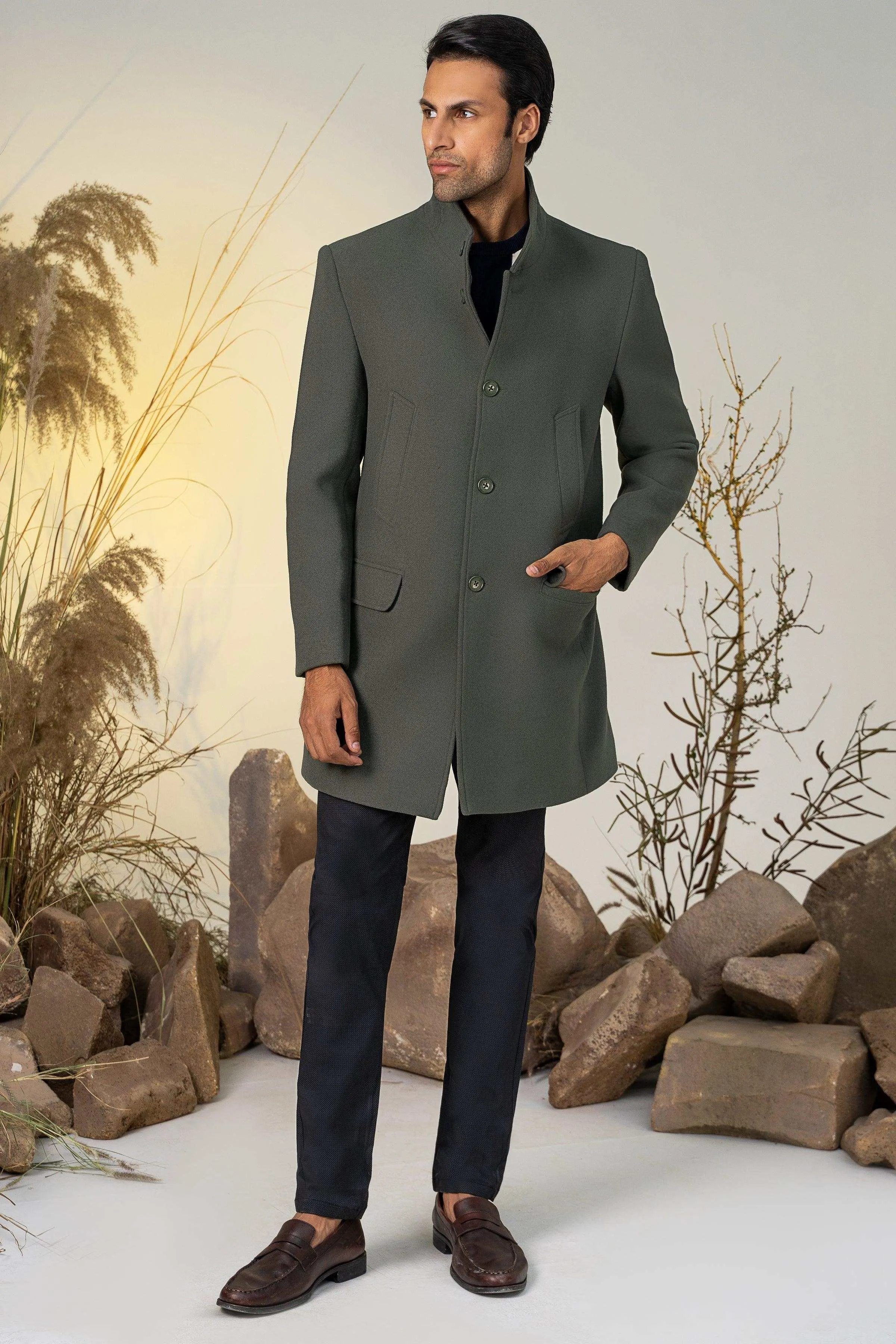 Green Long Coat with Collar Ban