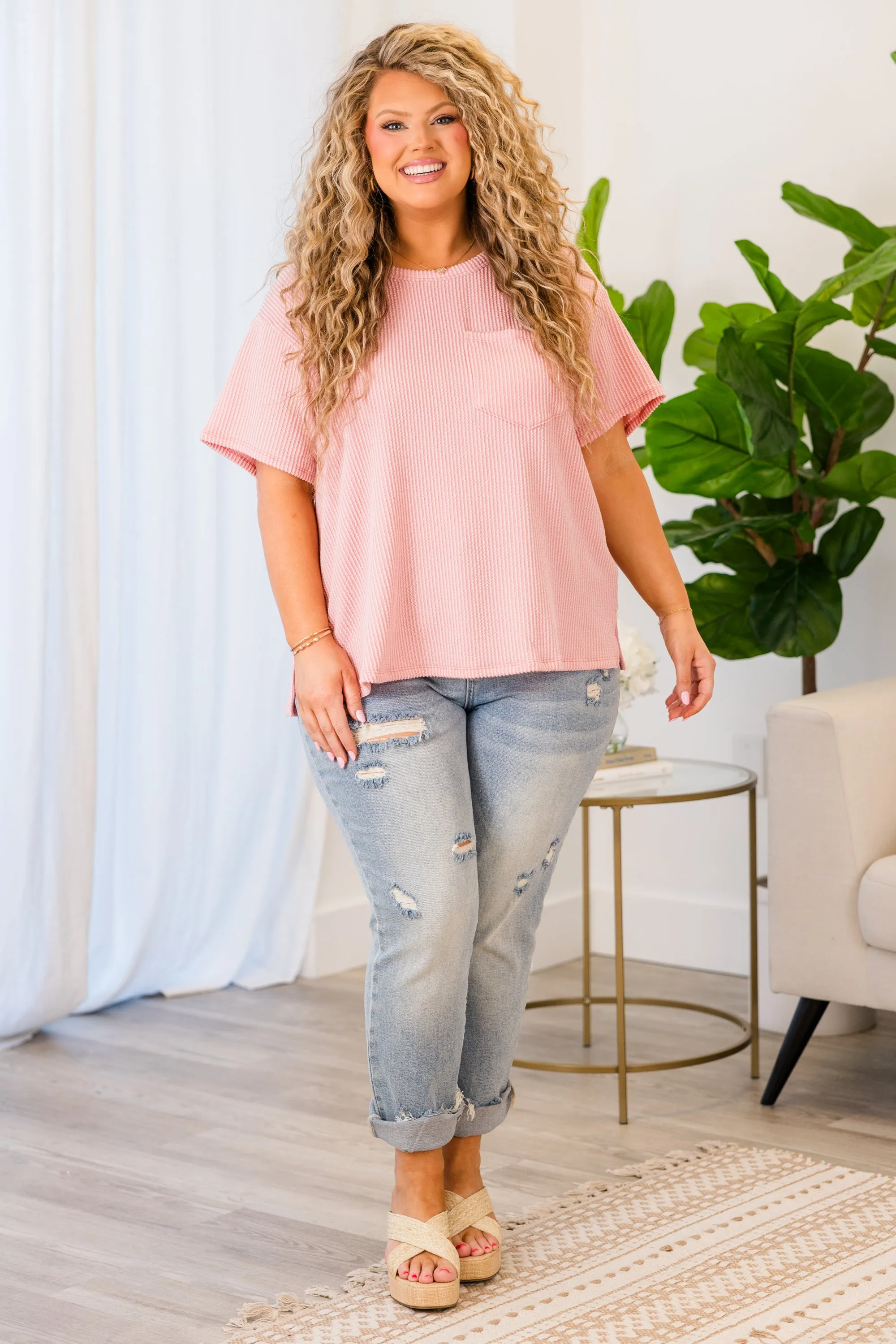 Headliner Top, Blush - Perfect for Any Occasion