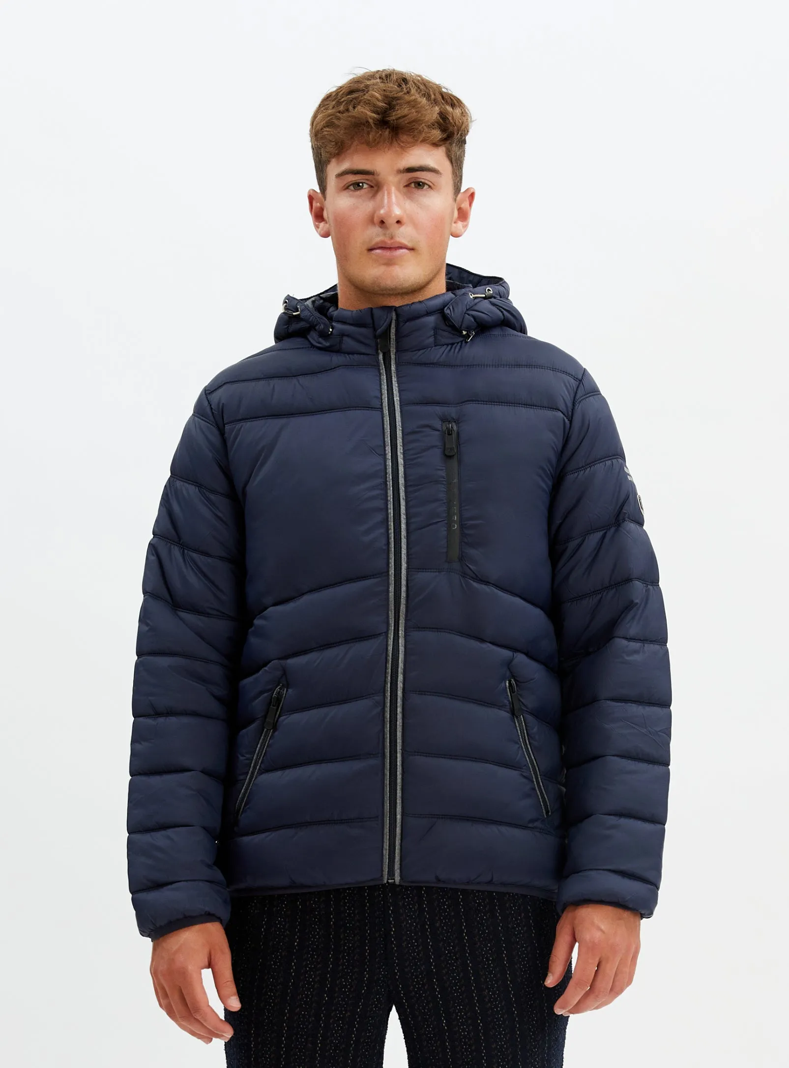 LOWELL Ultralight Quilted Jacket with Detachable Hood