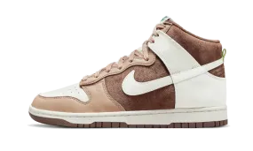 Nike Dunk High Light Chocolate - Shop Now