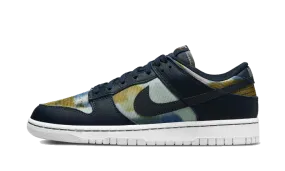 Nike Dunk Low Graffiti Navy can be rewritten as Nike Dunk Low Navy Graffiti.