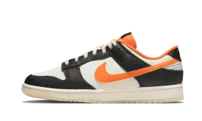 Nike Dunk Low PRM Halloween 2021 - Spooky Limited Edition Sneakers