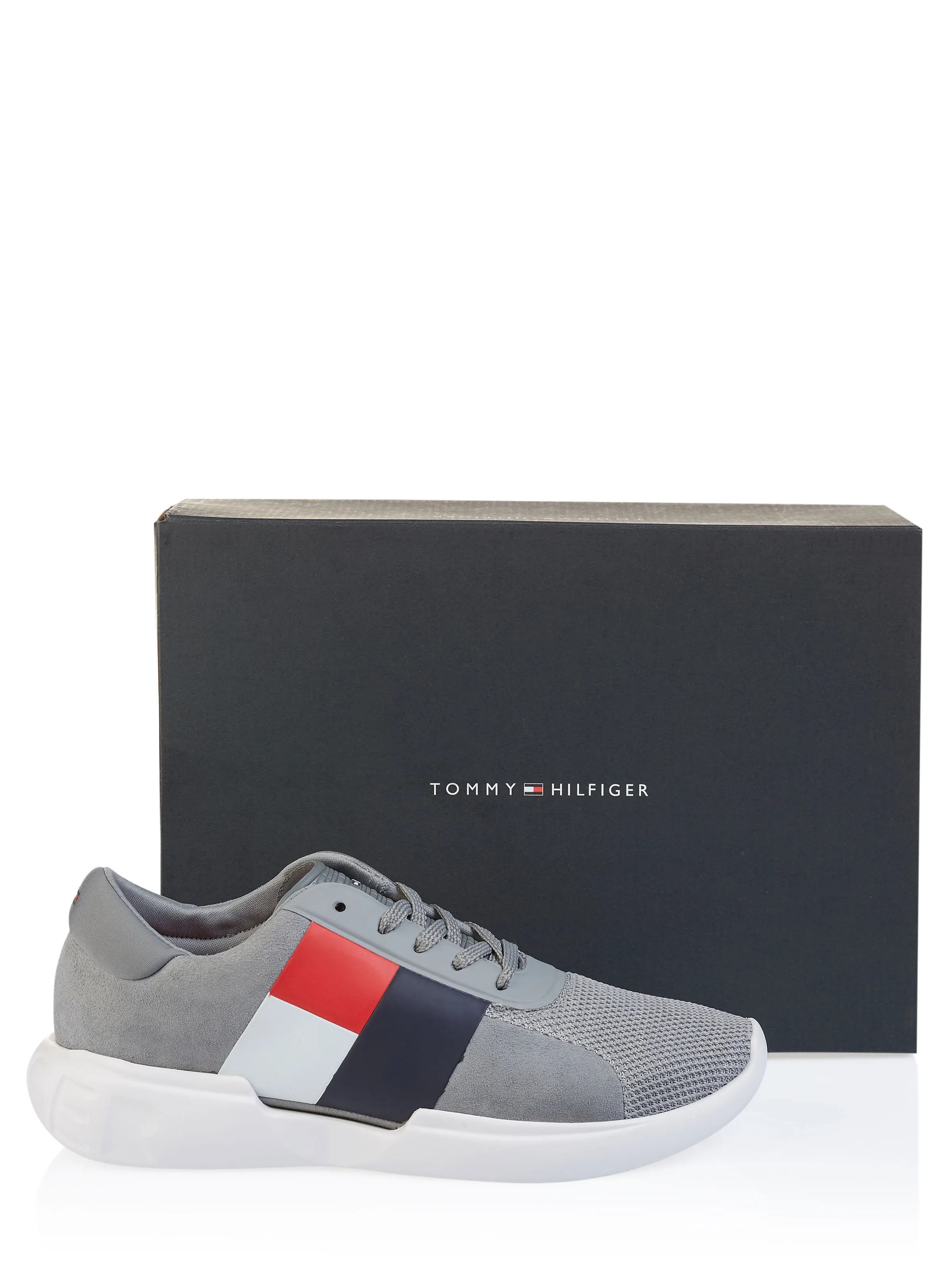 Tommy Hilfiger light grey shoe.