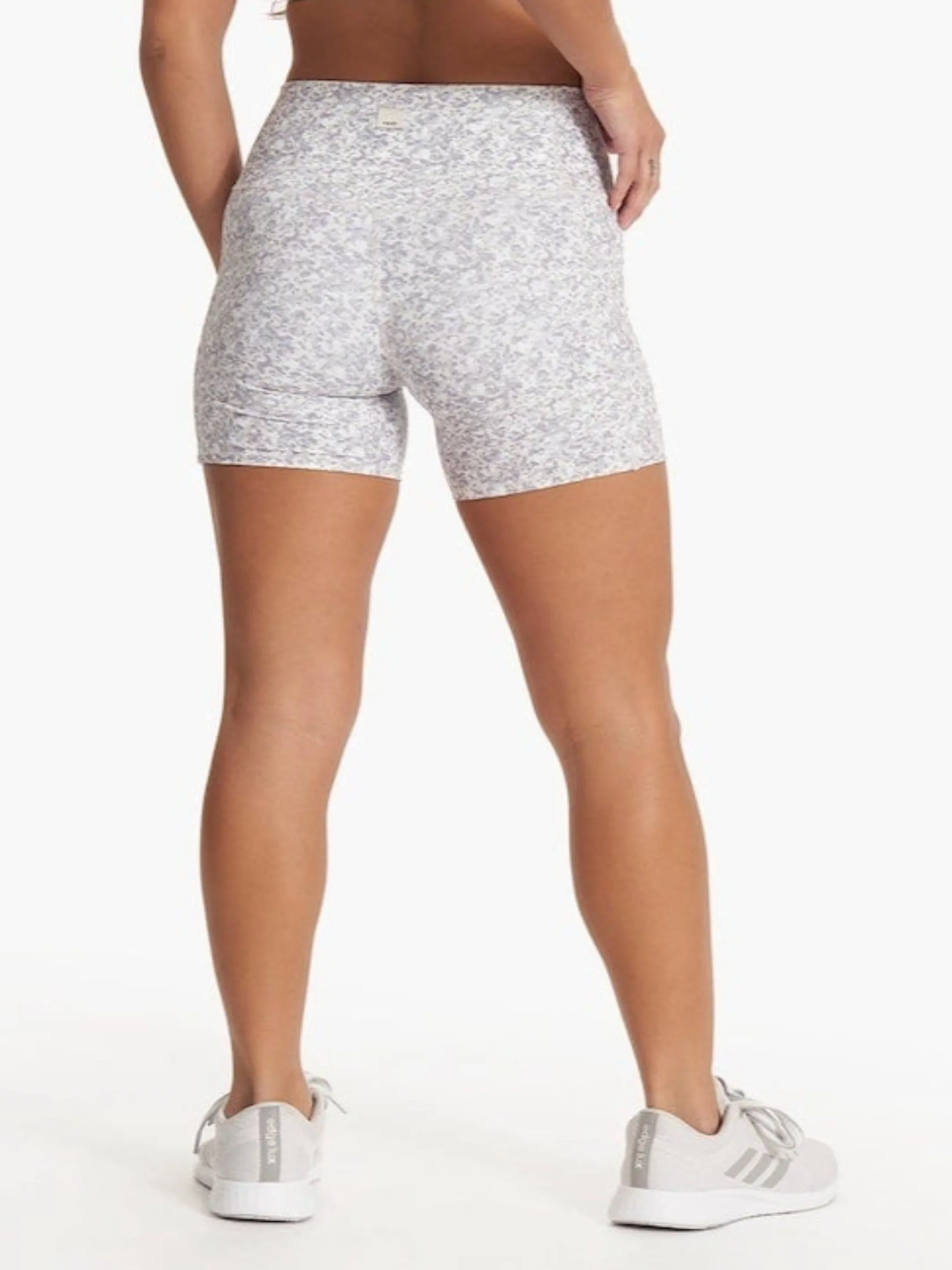 Vuori Studio Pocket Short -> Vuori Performance Studio Pocket Shorts