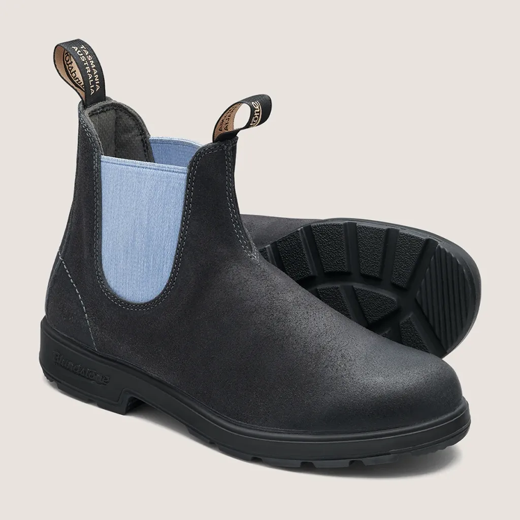 Women's Suede Chelsea Boot - Blundstone 2209