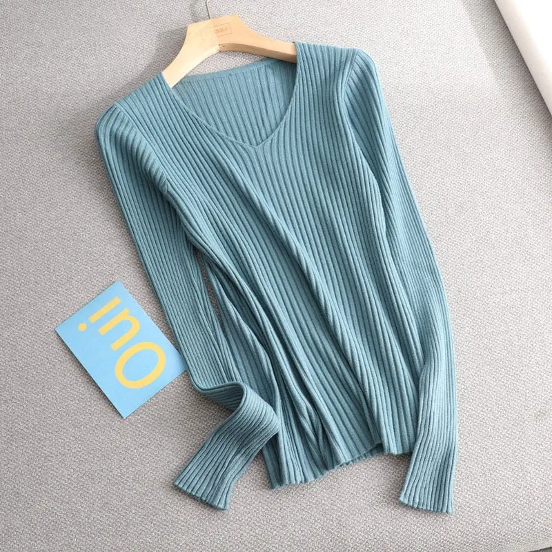 Women's V-Neck Knit Sweater Pullover - Solid Color